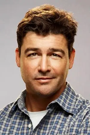 Kyle Chandler Poster